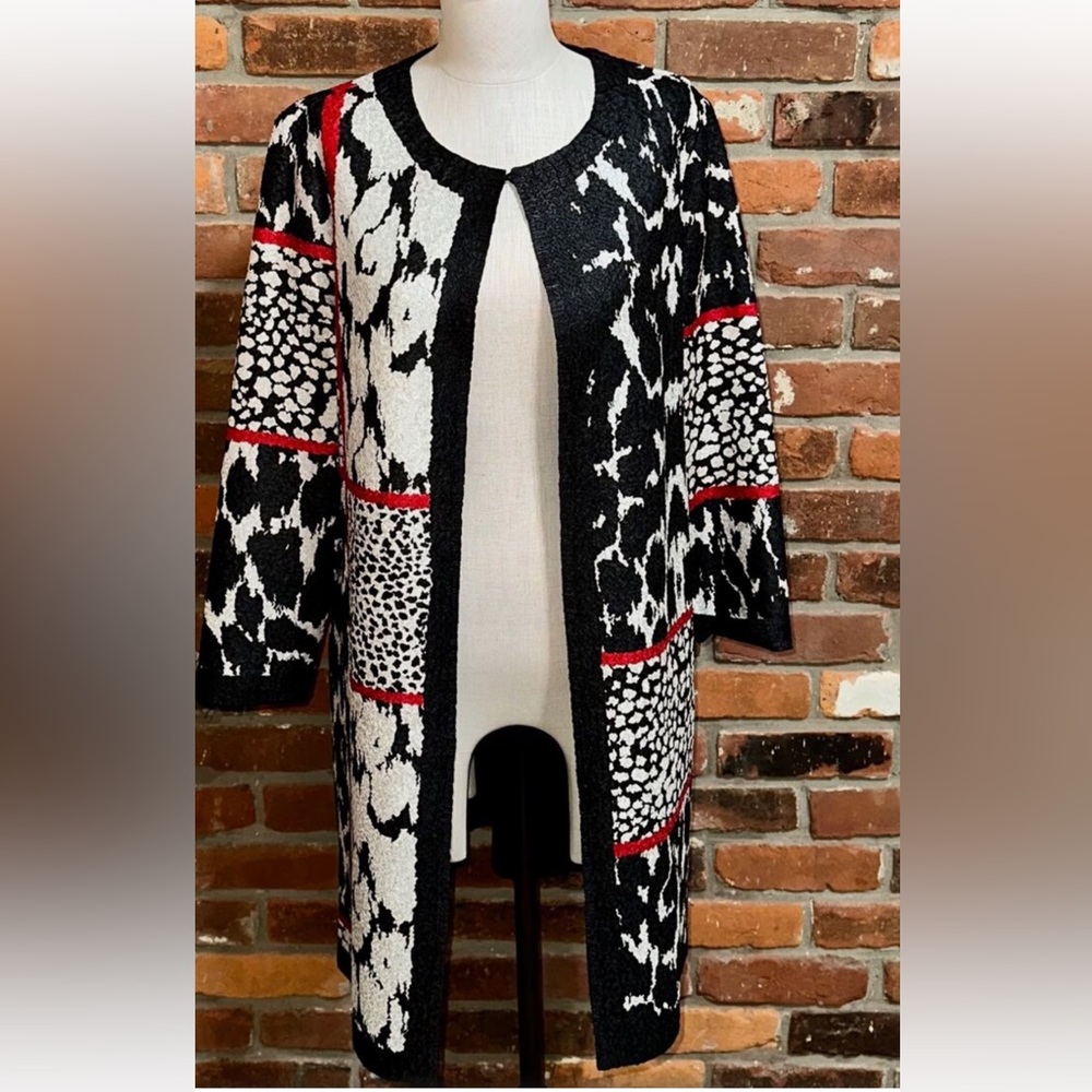 Chicos Travelers Open Front Long Sleeve Cardigan Size 0